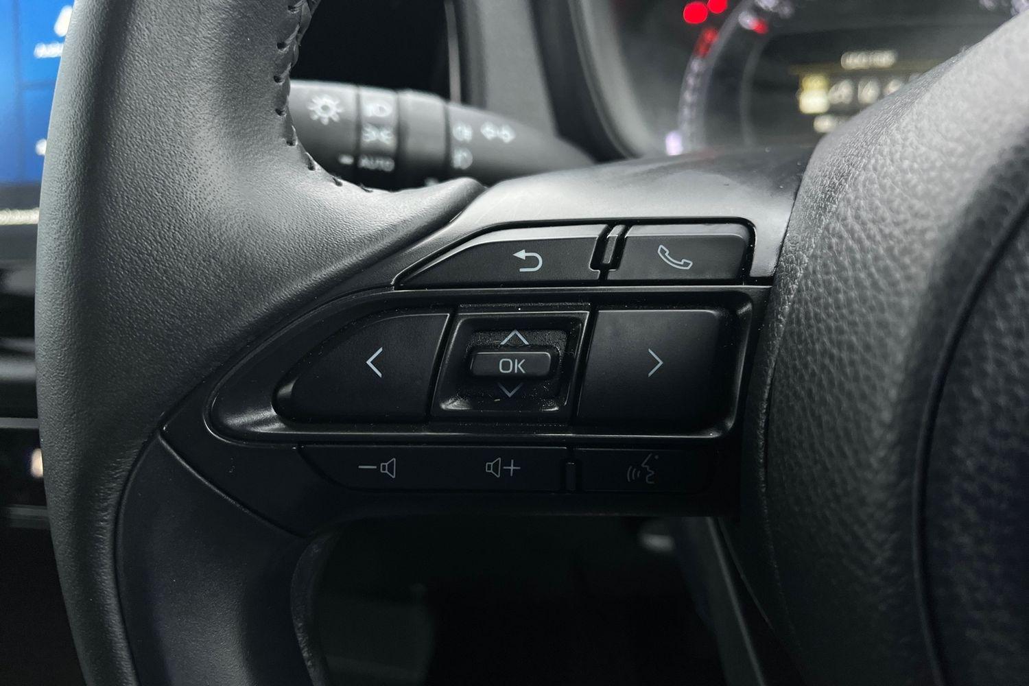Toyota AYGO X Photo 23