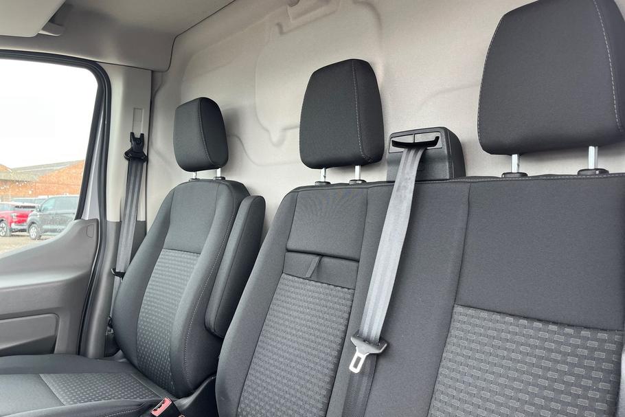 Used Ford E-TRANSIT YP75HFB 10