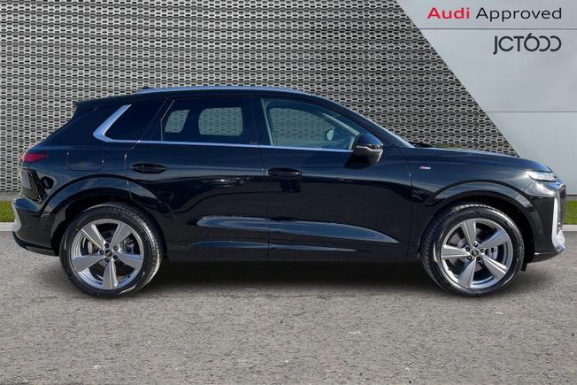 Audi Q3 Photo 4
