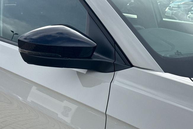 Volkswagen T-Cross Photo 20