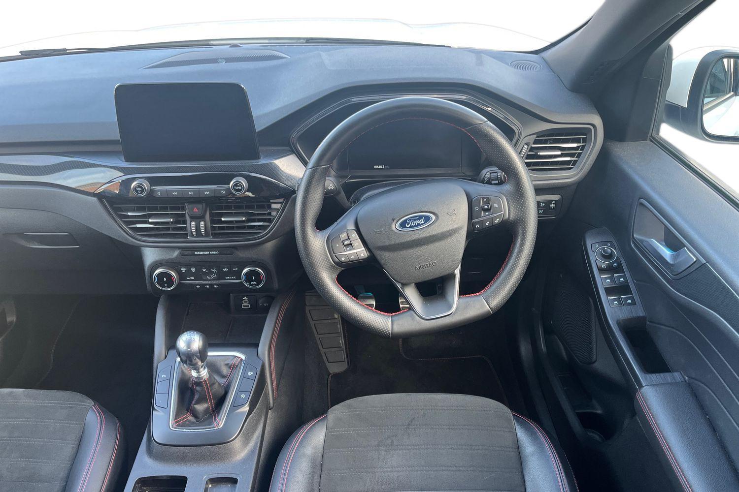 Ford KUGA Photo 10