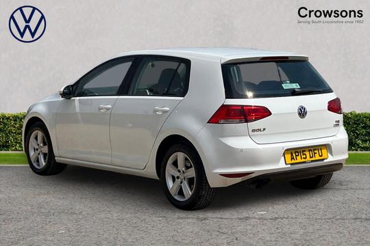 Volkswagen Golf Photo autoimg-7ca455b33e375aaa7b3b58b72f1abb6b6601fe16.jpg