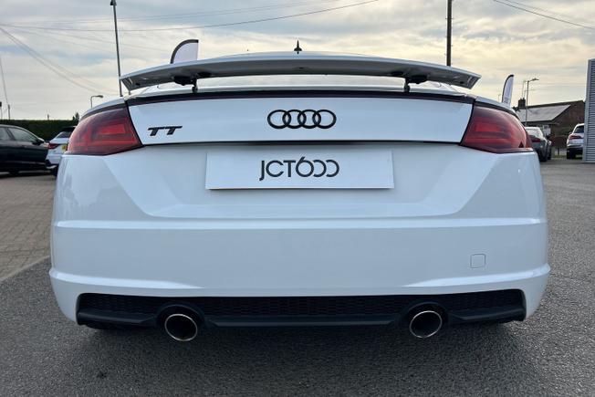 AUDI TT Photo 33