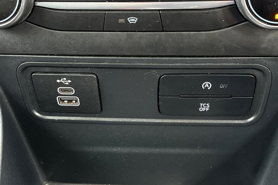 Ford EcoSport Photo autoimg-7cb74dbea5c44c561208c0c57d98df341b9bc93f.jpg