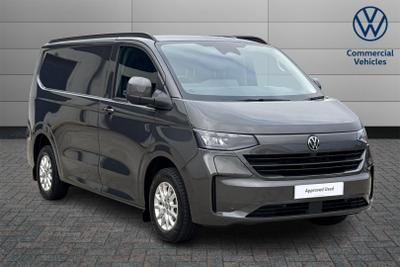 2025 VOLKSWAGEN Transporter  T32 SWB  160kW 65kWh Commerce Pro  Auto [5 Plus] at JCT600