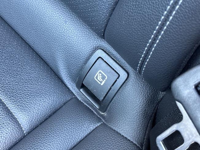 Mercedes-Benz Glc Photo 41