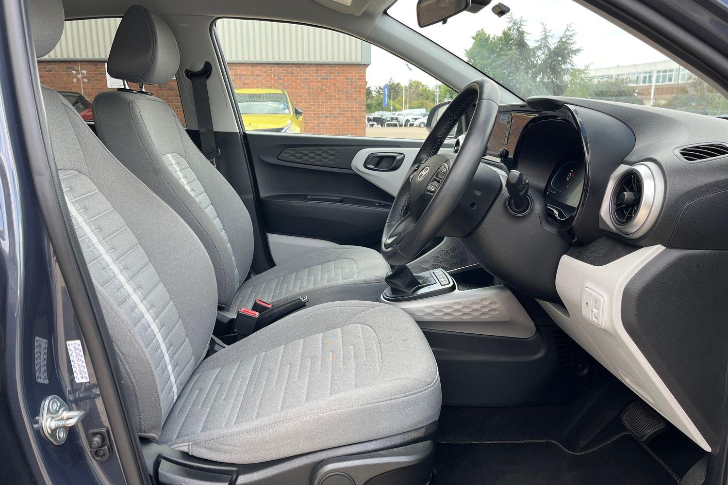 Hyundai i10 Photo 27