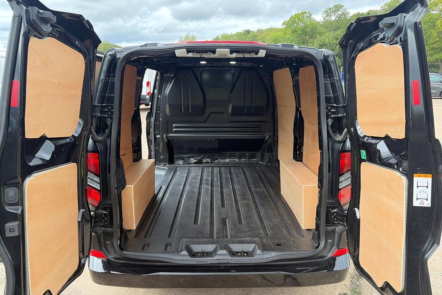 Ford TRANSIT CUSTOM Photo autoimg-7cbed0e5f4e07f33b9df3a26f927db6d357966d3.jpg