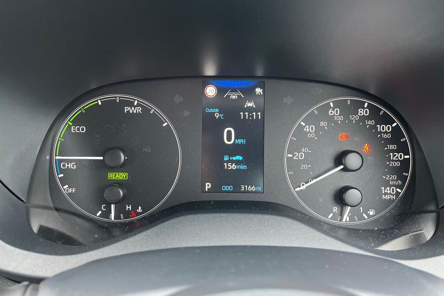 Toyota YARIS Photo autoimg-7cbf5875abb852ded1b5273eac0d67f4a6a07ca7.jpg