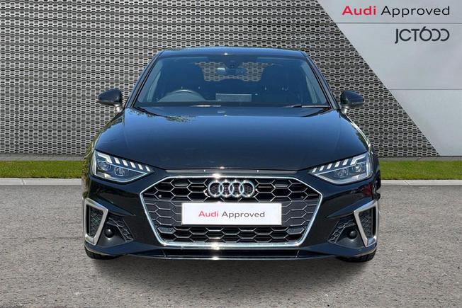 AUDI A4 Photo 8
