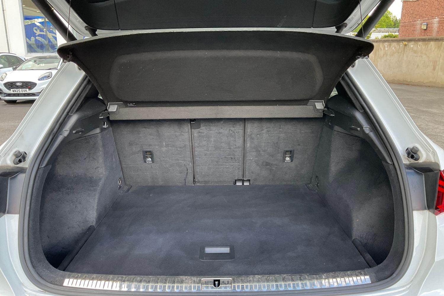 Audi Q3 Photo 20