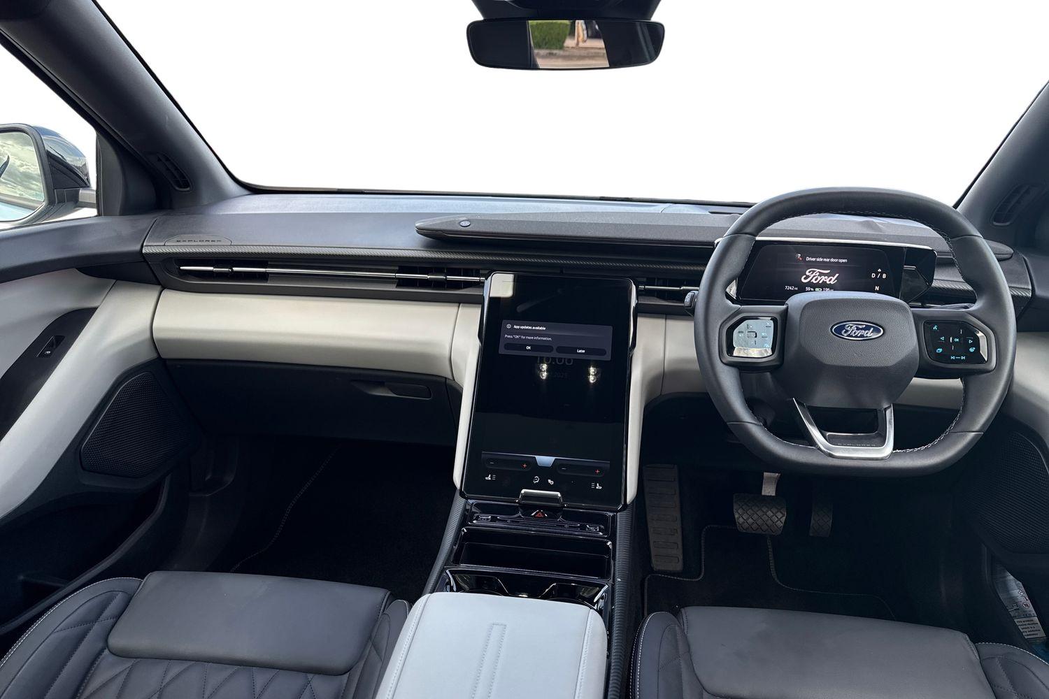 Ford EXPLORER Photo 9