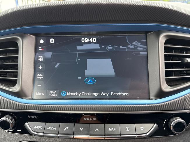 HYUNDAI Ioniq Photo 41