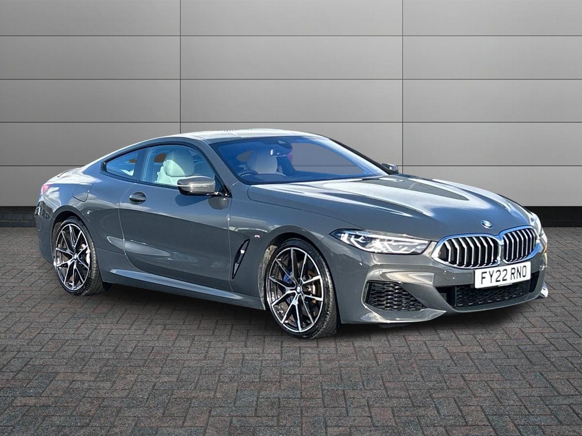 BMW 8 Series Photo 0