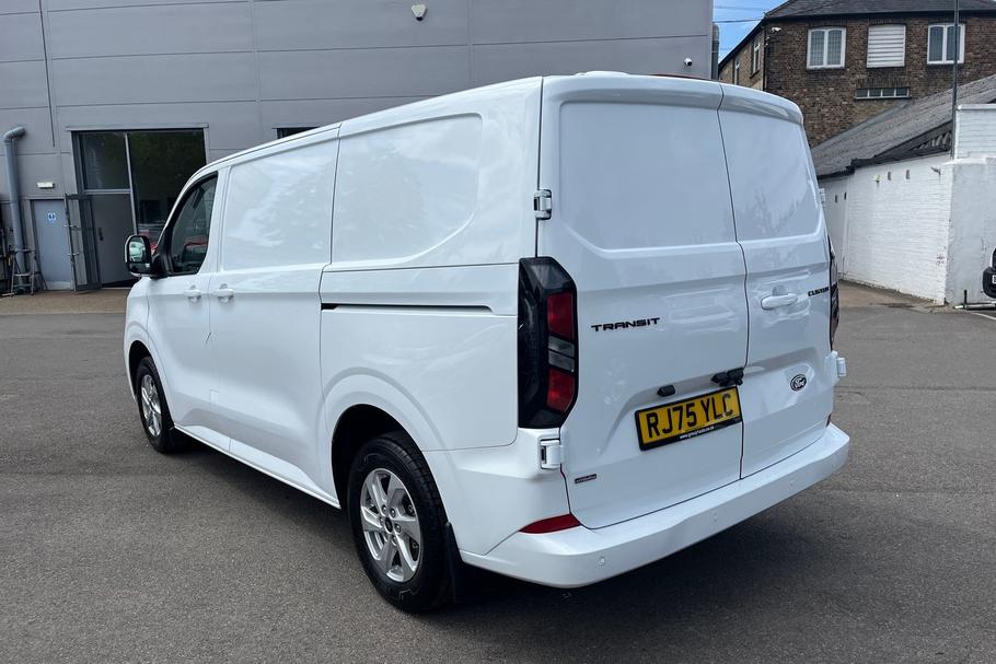 Used Ford TRANSIT CUSTOM RJ75YLC 32