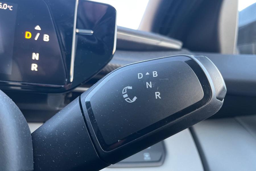 Ford Explorer Photo autoimg-7cd3d93bacf0abf9c823ed8110f8ac637703c4ca.jpg