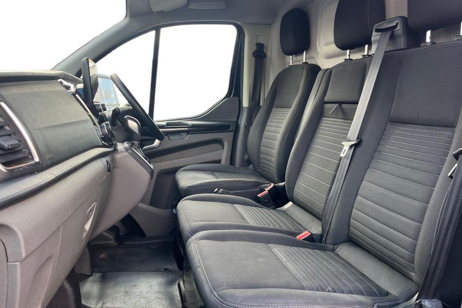 Ford TRANSIT CUSTOM Photo autoimg-7cd878af75be7840f29360631a22c921c6ae7efa.jpg