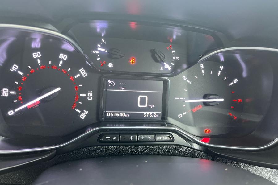 Citroen BERLINGO Photo autoimg-7cd9ae4fc2fc5c5838015cb26ecef0cb9e403890.jpg