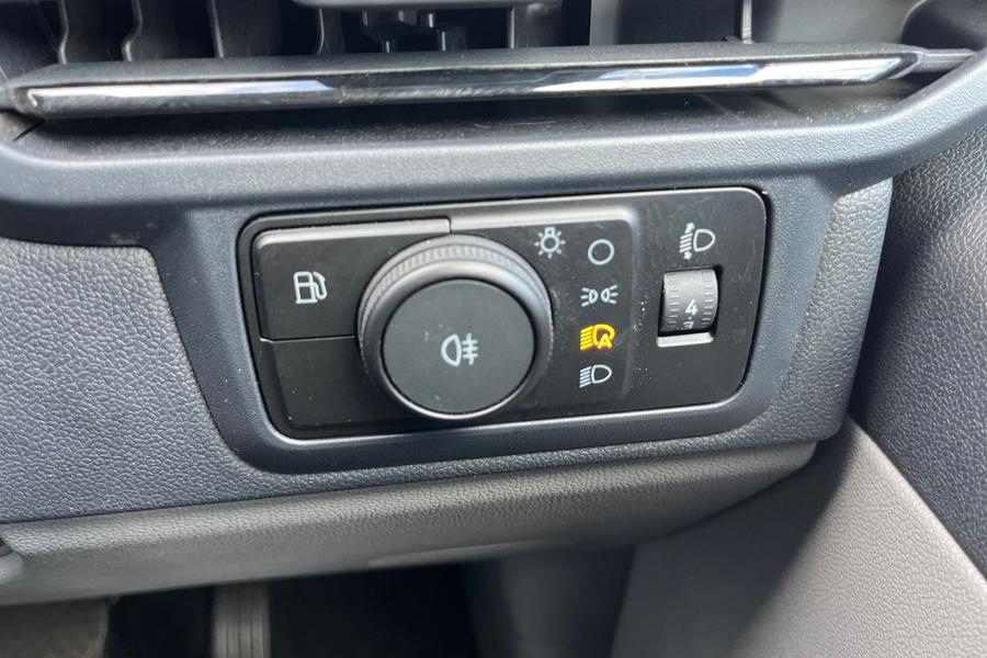 Ford TRANSIT CUSTOM Photo autoimg-7cdac0c170f607bce34bebf8654bdb12ad89d99c.jpg
