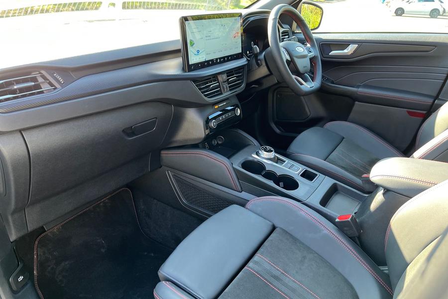 Ford KUGA Photo autoimg-7cdc76e7636145094e9cf99256feec82140fbb6d.jpg