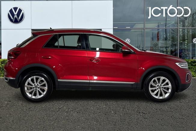 VOLKSWAGEN T-Roc Photo 4