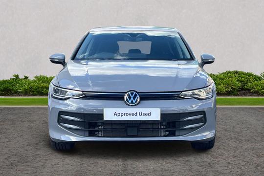 Volkswagen Golf Photo autoimg-7cdf0f3b9022835674884ab5852c041096431a0a.jpg