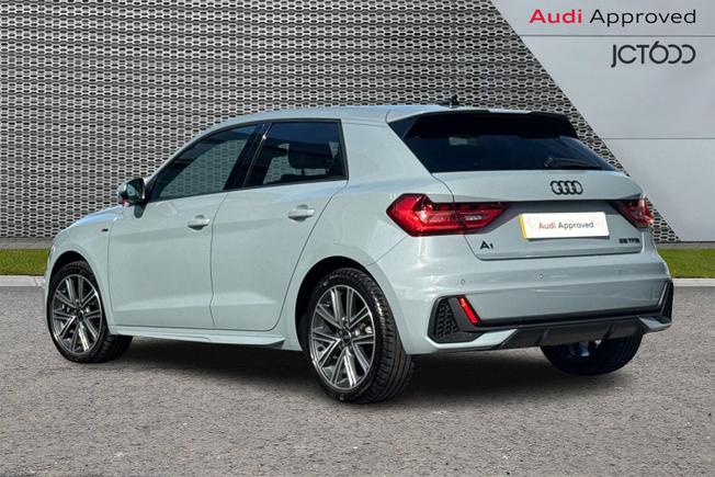 Audi A1 Photo 3
