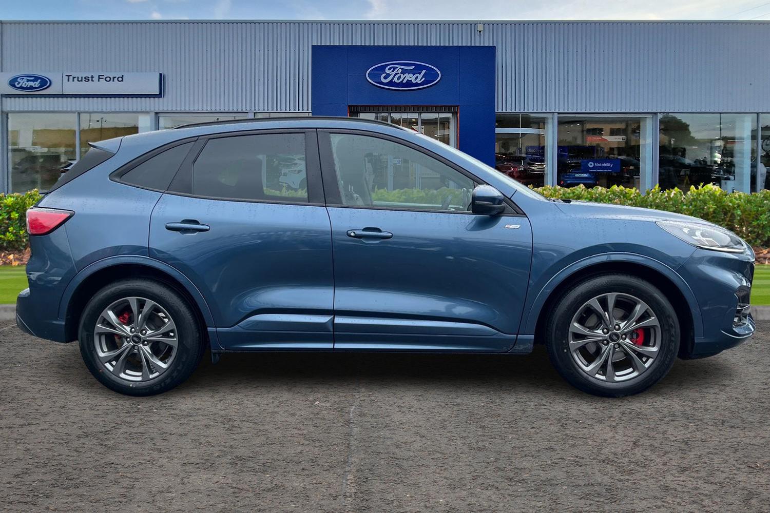 Ford Kuga Photo 2