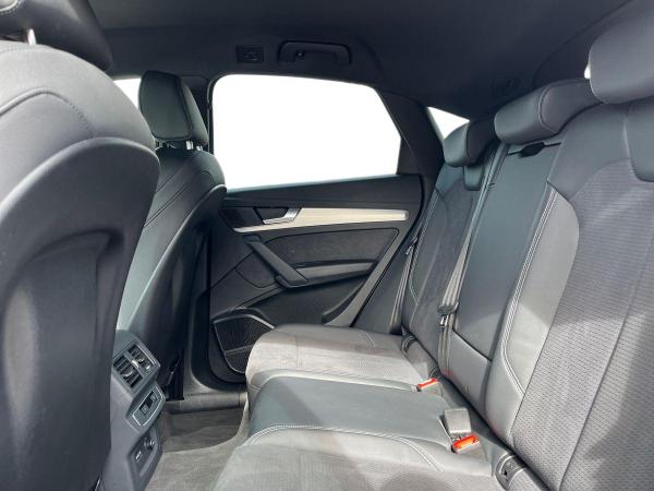 Audi Q5 Photo autoimg-7ce42e29325e15ff1b495eb6060212cc5289a906.jpg