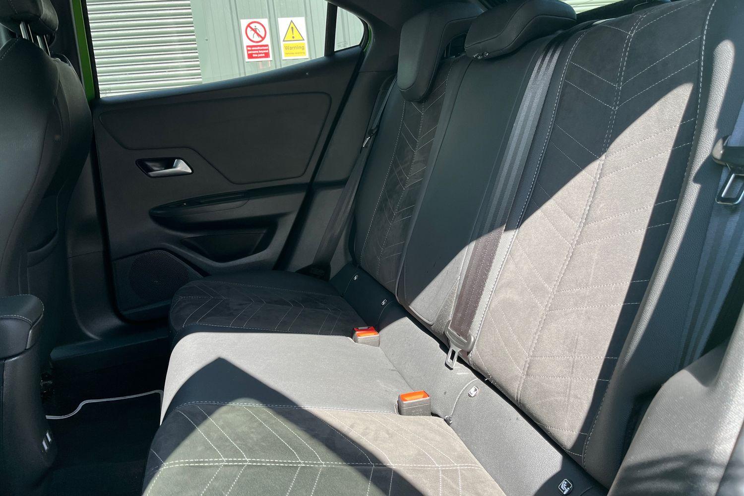 Vauxhall MOKKA Photo 19