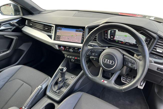 AUDI A1 Photo 7