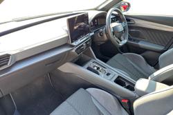 CUPRA Formentor Photo 2
