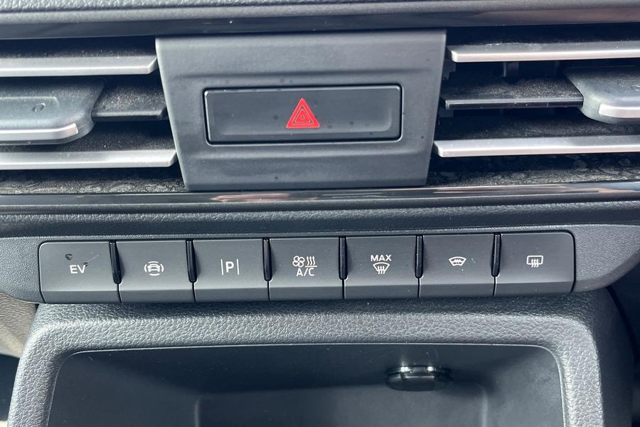 Ford TRANSIT CONNECT Photo autoimg-7ce768b055a7ea5450b67699151560841799af5a.jpg