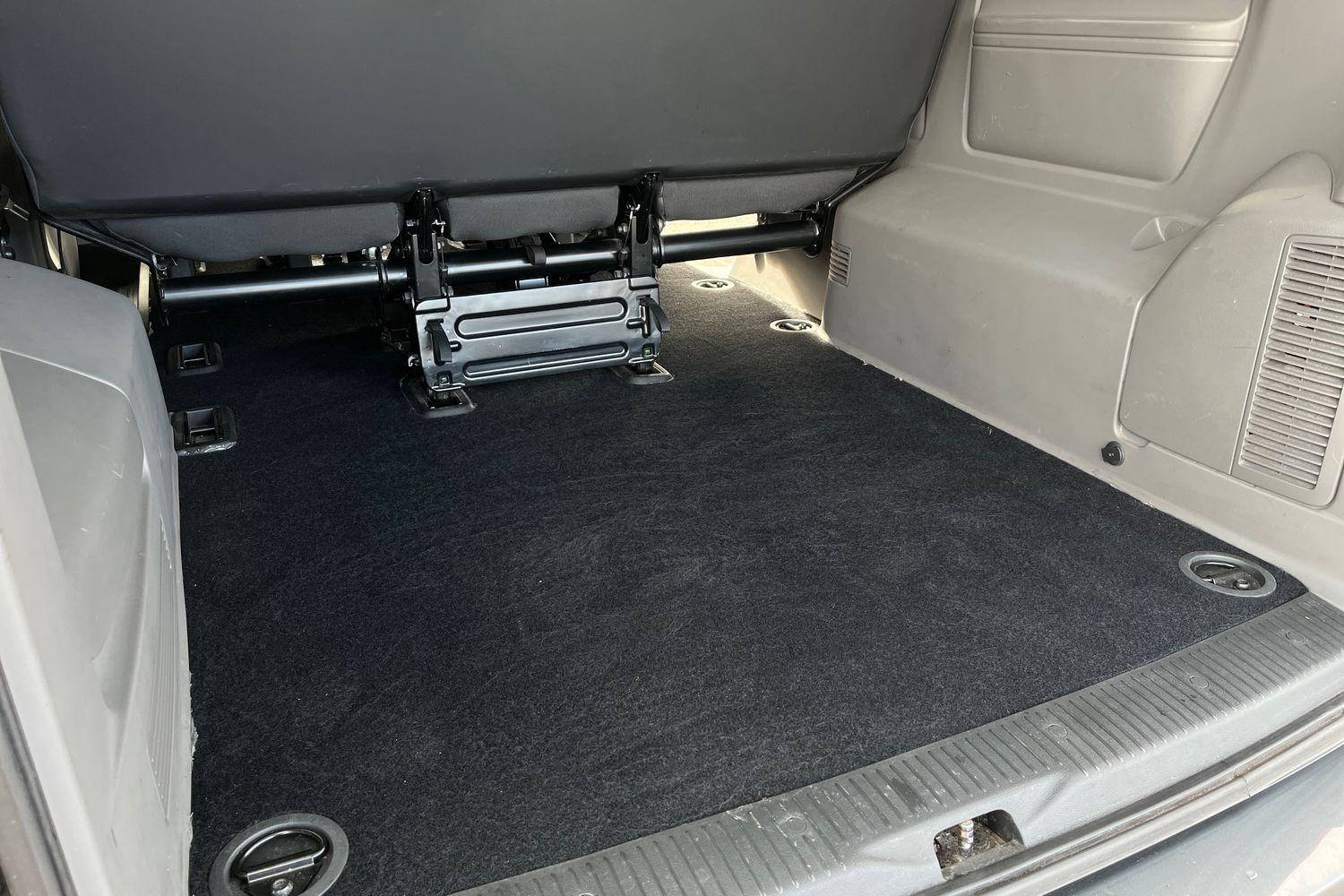Volkswagen Transporter Shuttle Photo 20
