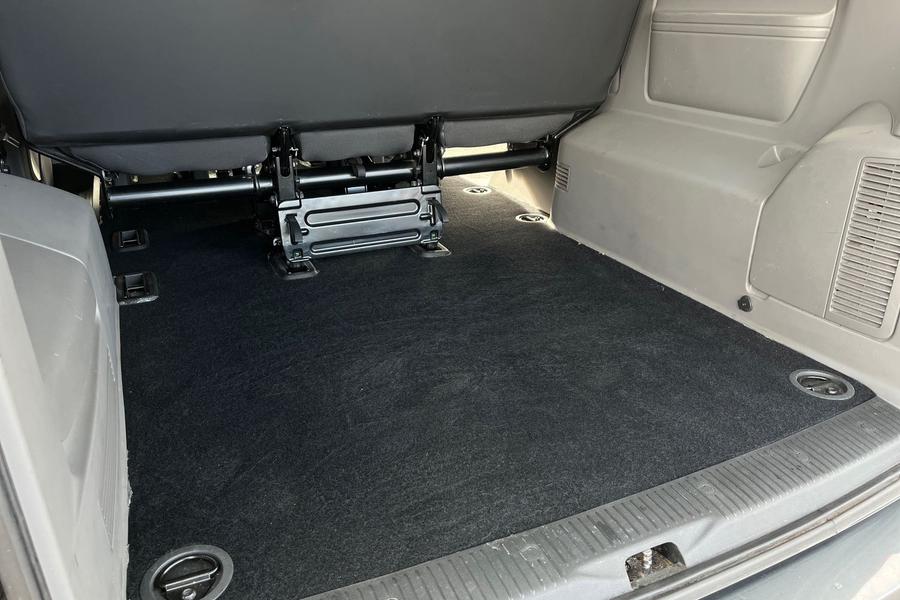 Volkswagen Transporter Shuttle Photo autoimg-7ce8f1eb76865e8a83517ac40a44fdd912177bff.jpg