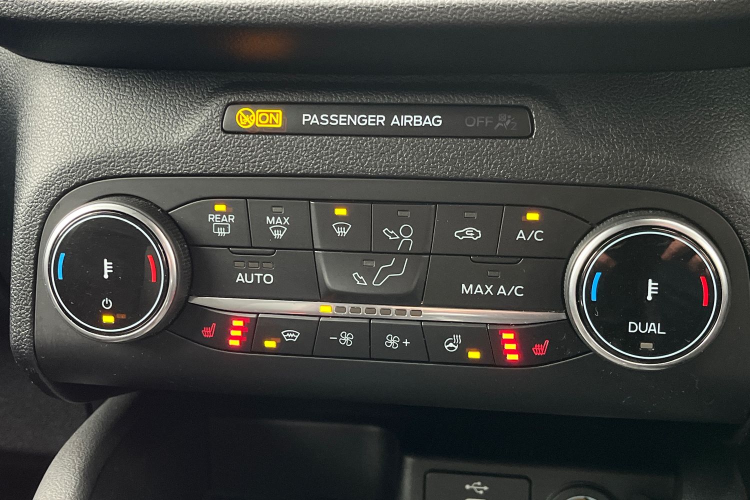 Ford Kuga Photo 31