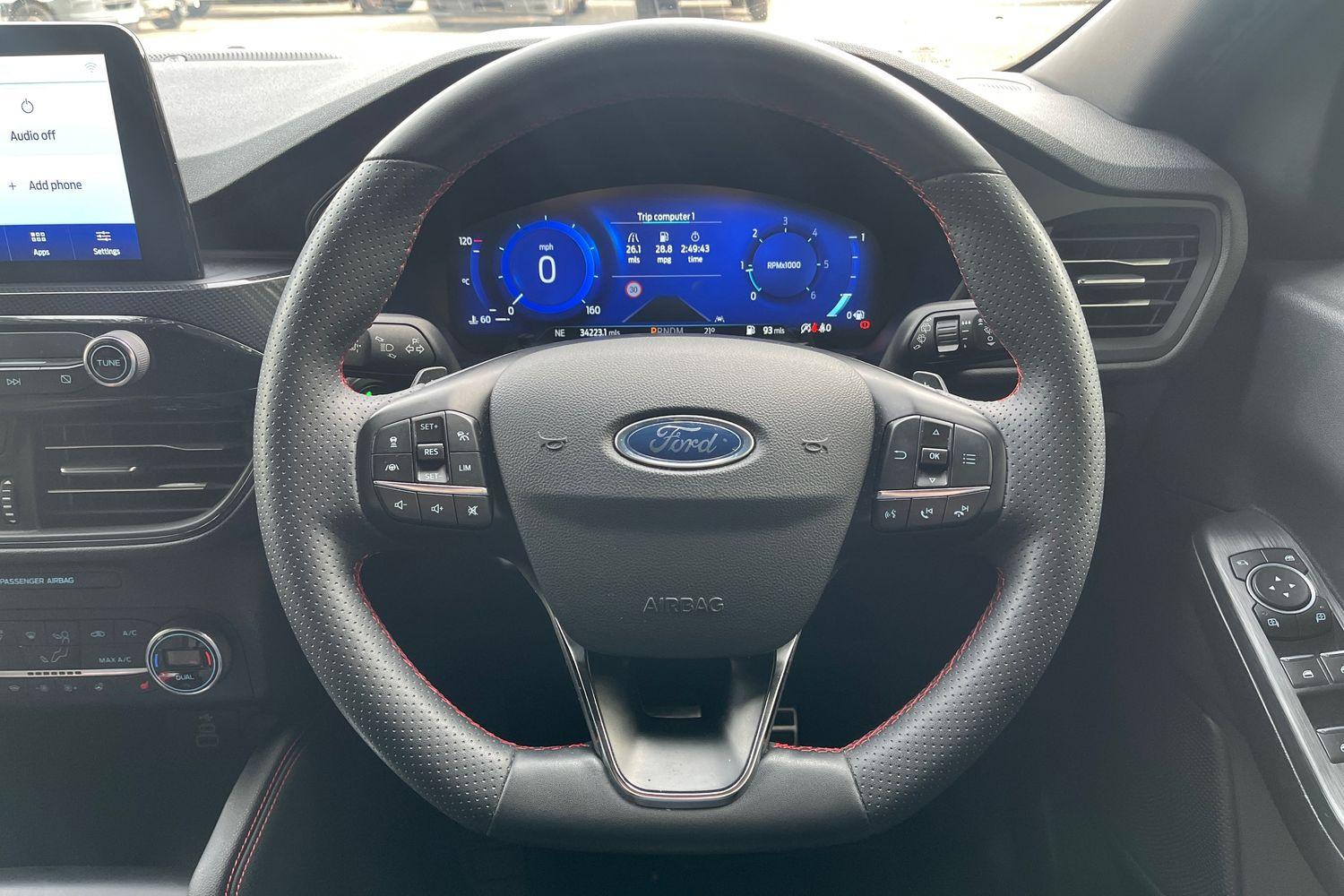Ford KUGA Photo 11