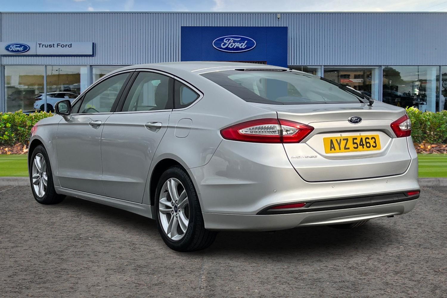 Ford MONDEO Photo 1