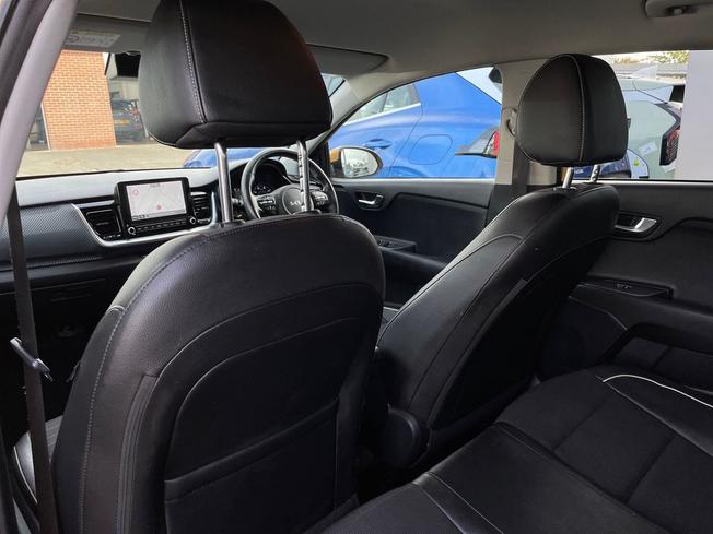 KIA Stonic Photo 30