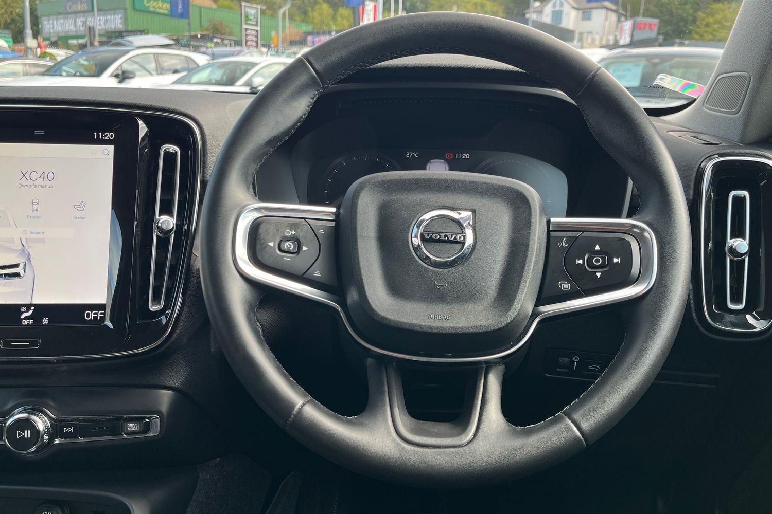 Volvo XC40 Photo 11