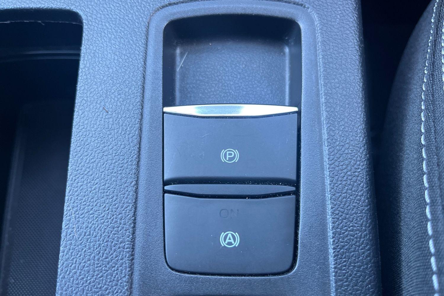 Ford Focus Photo 34