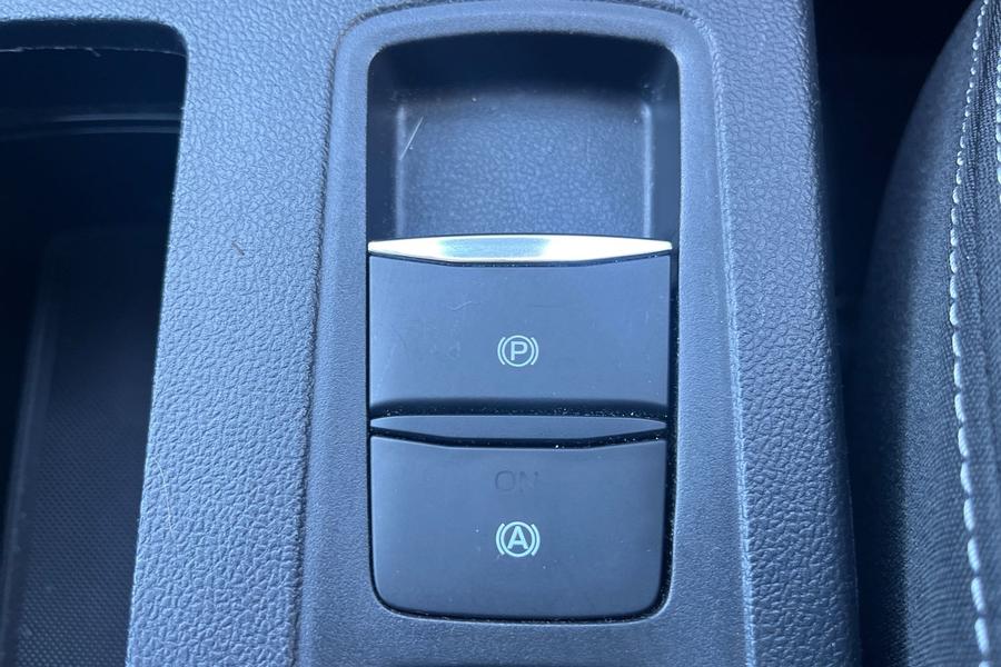 Ford Focus Photo autoimg-7cfaa8b51f5b7897797fcc09d010591d358b9ab9.jpg