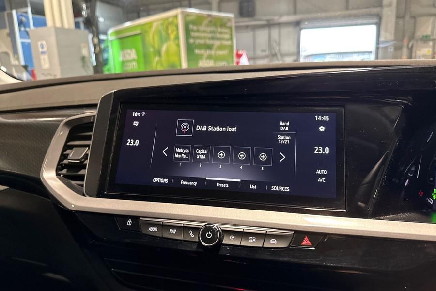 Vauxhall GRANDLAND Photo autoimg-7cfea97c5340e66e566acf6d3eb288a91760805b.jpg