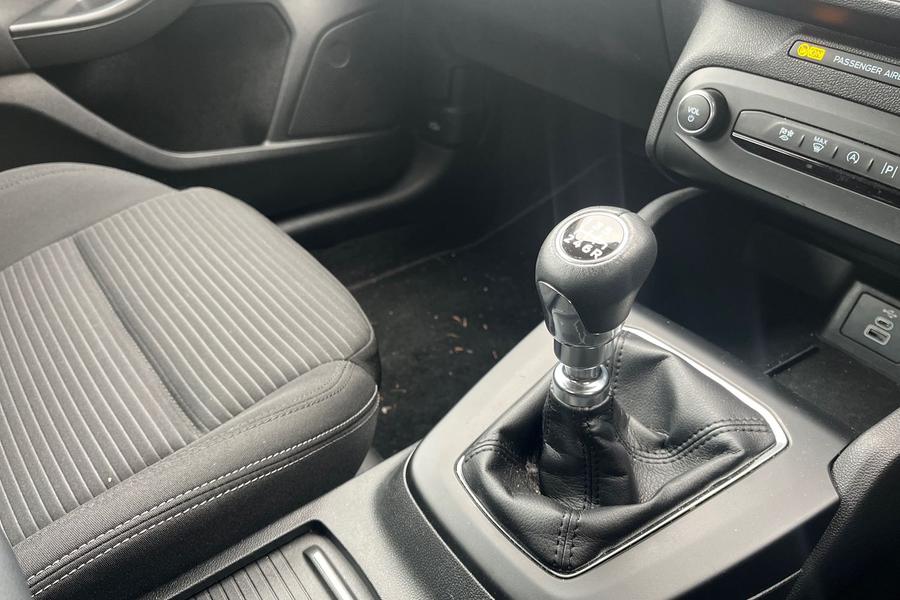 Ford Focus Photo autoimg-7cfeaef46906e27f063e2cb10b21ea73fea2d1f9.jpg