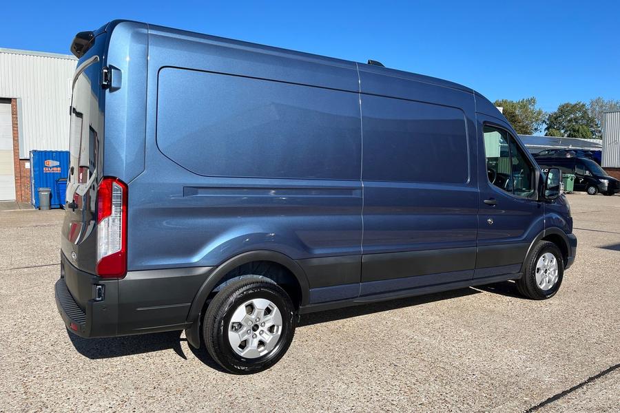 Ford TRANSIT Photo autoimg-7cfef7c890d29c4031681ab81e1a3aacc5d5bb3a.jpg