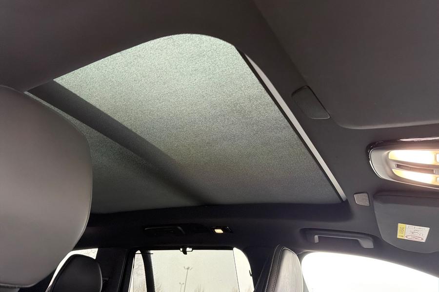Volvo XC90 Photo autoimg-7cff4028b578a32fb7c435d4d6c891d0fee90750.jpg