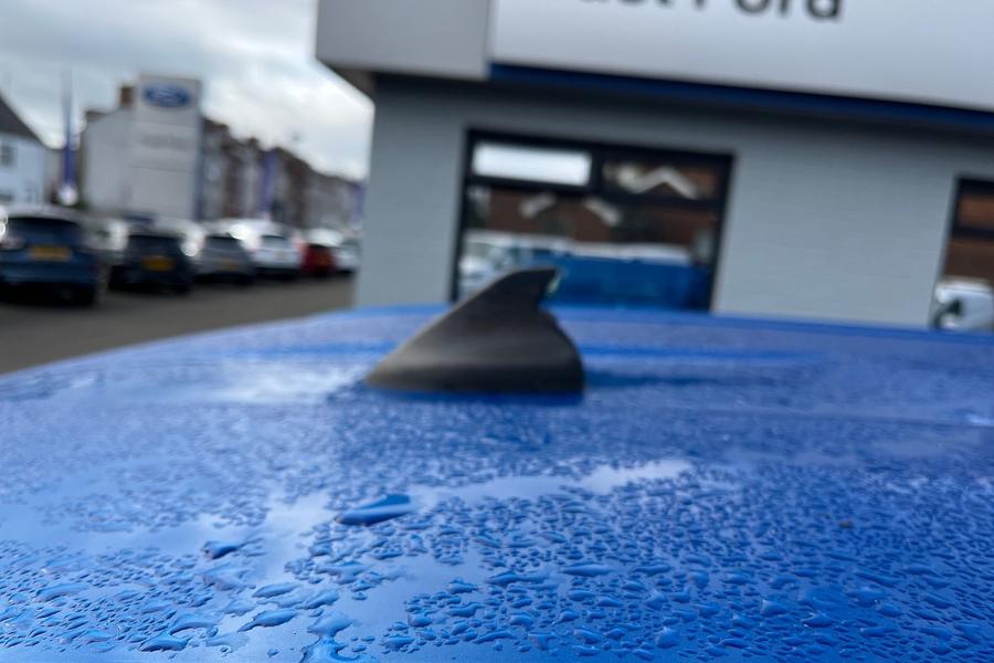 Ford TRANSIT COURIER Photo autoimg-7d0082002f363fb0e484ec5089950d345a85eb63.jpg