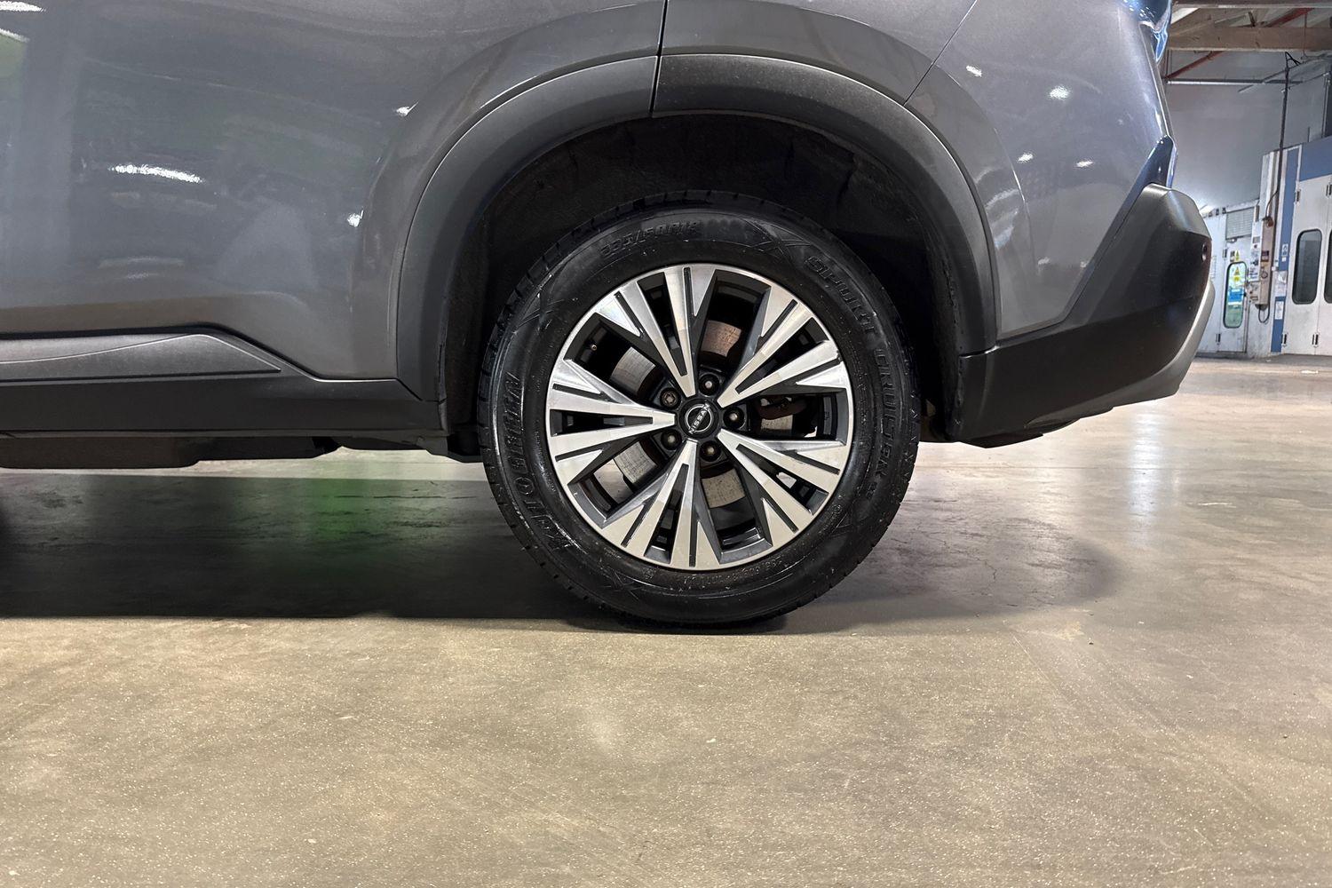 Nissan X-TRAIL Photo 7