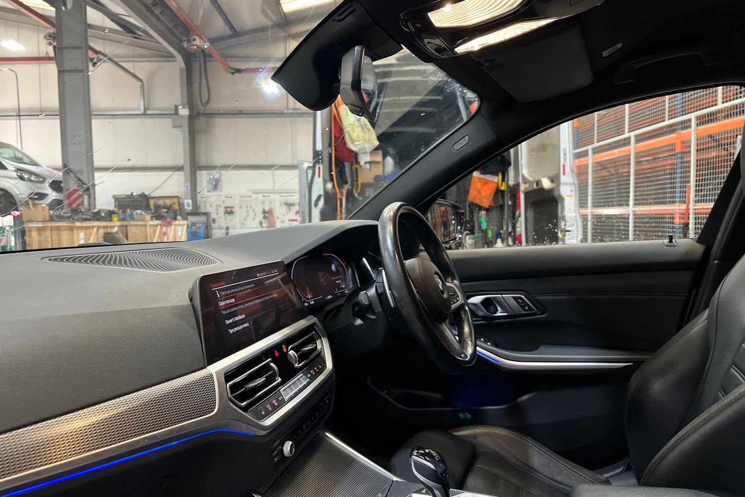 BMW 3 SERIES Photo 17