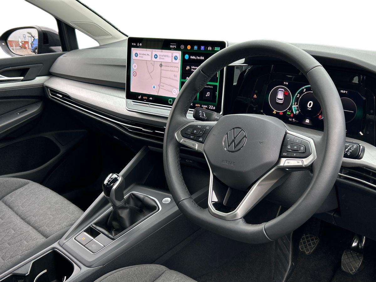 Volkswagen Golf Photo autoimg-7d0ecd2d530008f7a27dcf0d87cc8a37dbc93715.jpg